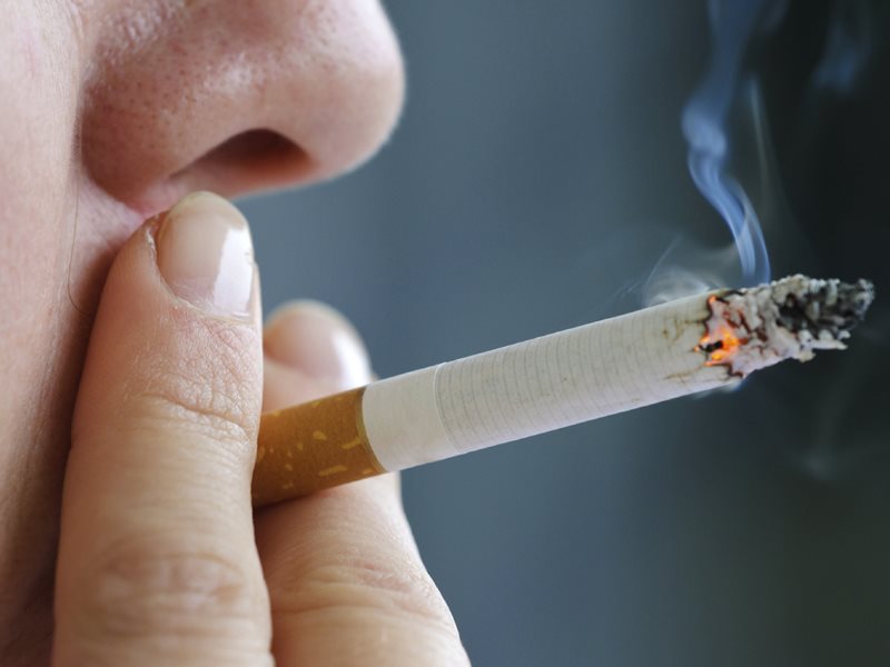 5 речей, які категорично не можна робити до, після та під час куріння цигарок